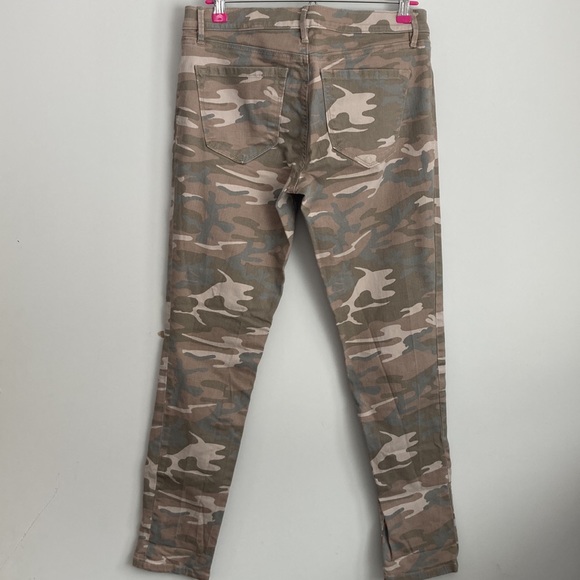 Loft| Faded Camo Relaxed Skinny Jeans sz27/4 - Picture 4 of 7
